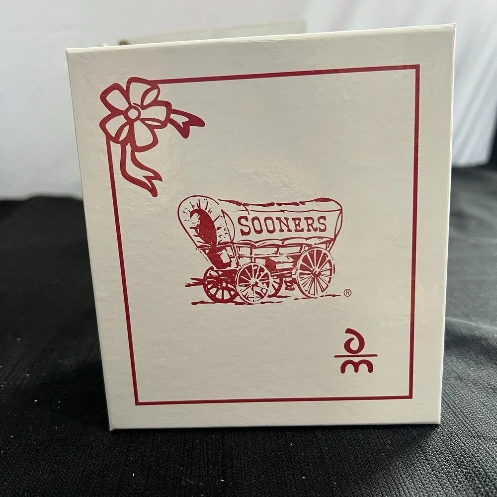 Oklahoma Sooners 2008 Christmas Sleigh Santa Figurine College‎ Football